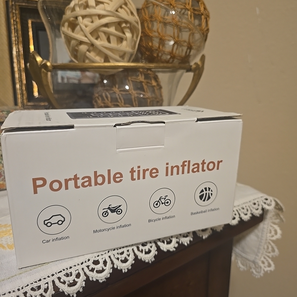 Portable Tire Inflator - Black - Picture 2 of 4